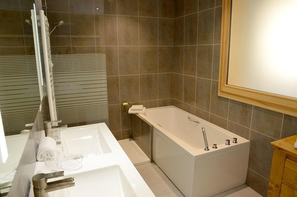 Le Coeur 1210 Bed & Breakfast Granier Екстериор снимка